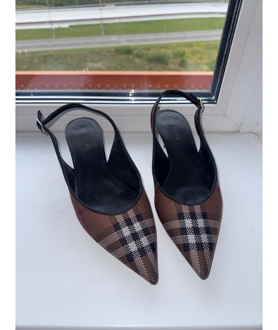 BURBERRY Коричневые текстильные туфли, фото 6