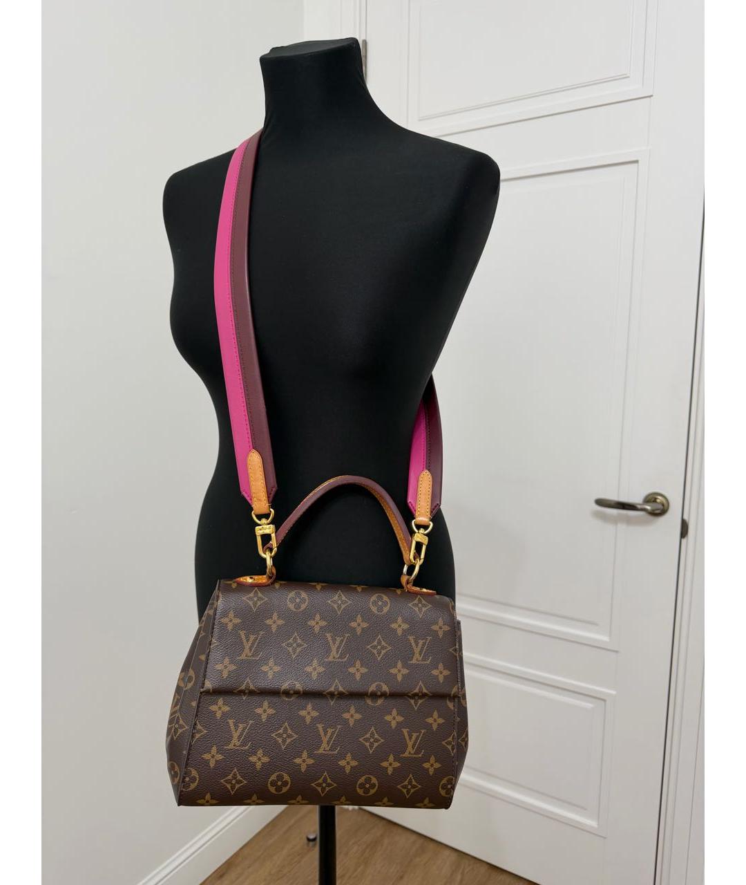 LOUIS VUITTON Коричневая сумка через плечо из канвы, фото 8