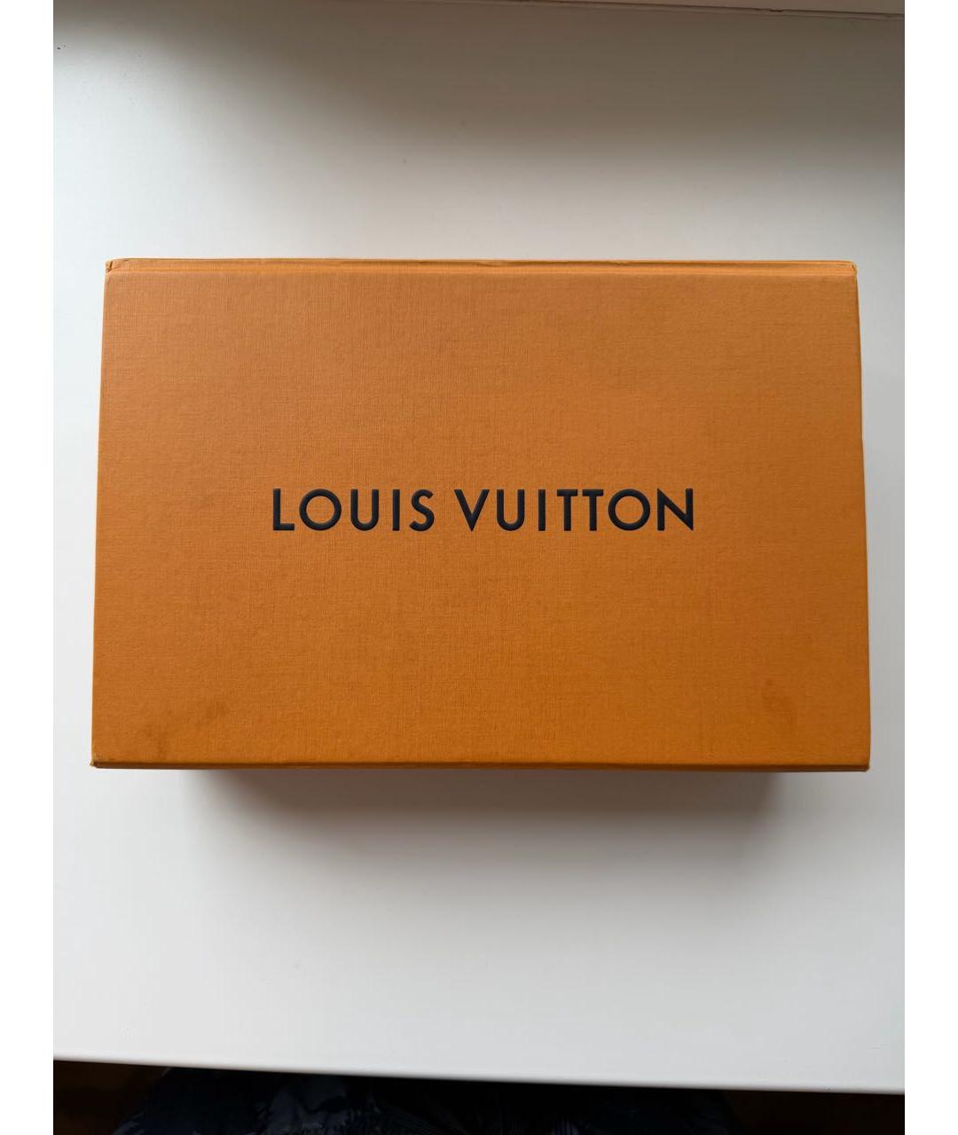 LOUIS VUITTON Черный кожаный кошелек, фото 5