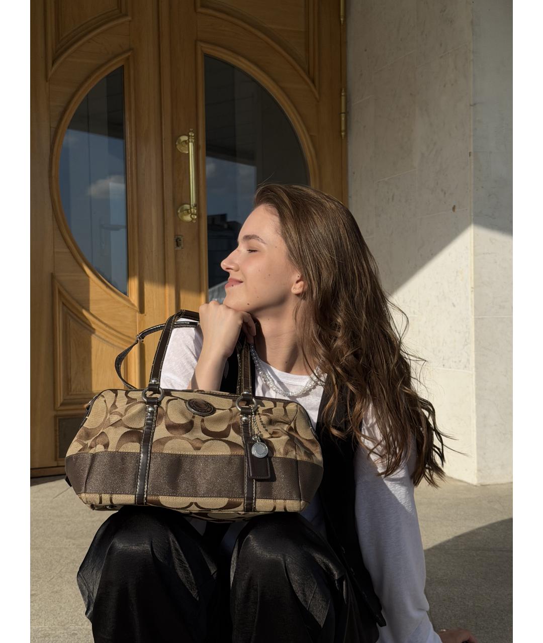 COACH Коричневая сумка через плечо из канвы, фото 6