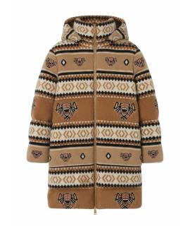 BURBERRY Верхняя одежда