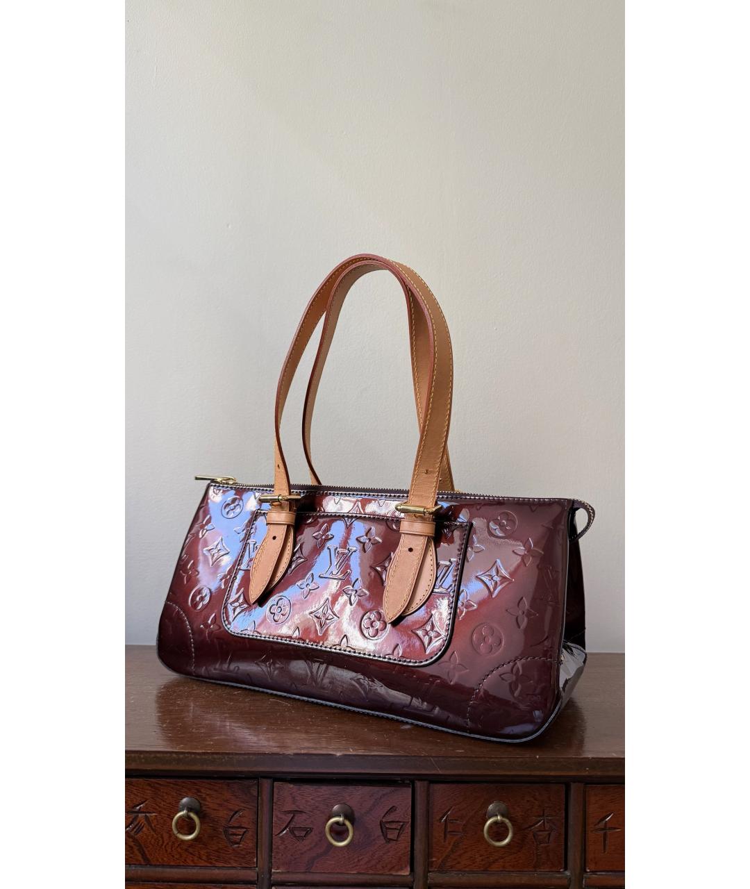 LOUIS VUITTON Бордовая сумка с короткими ручками, фото 2