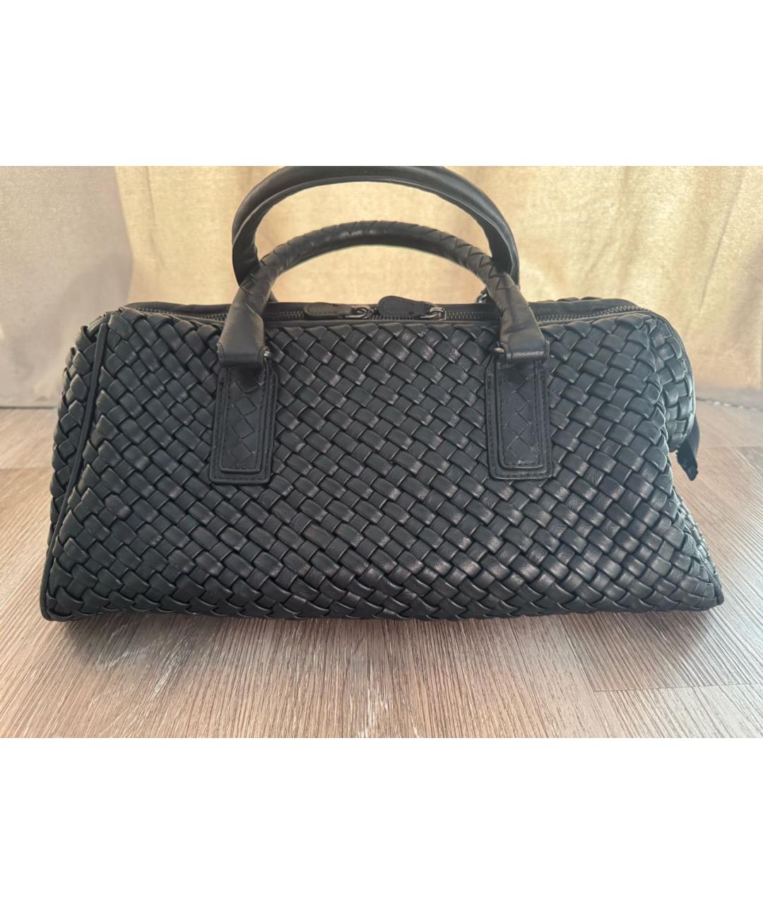 BOTTEGA VENETA Черная кожаная сумка с короткими ручками, фото 2