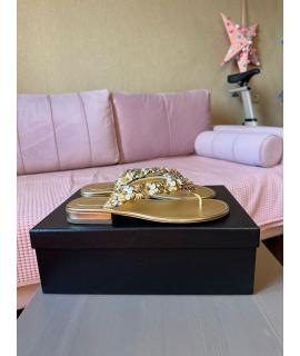 CHANEL Шлепанцы
