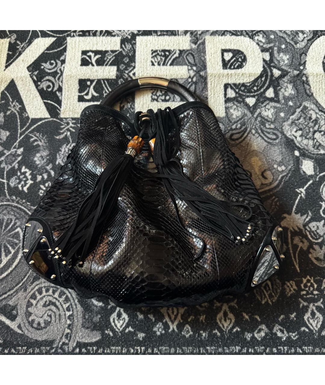 GUCCI Черная сумка с короткими ручками из кожи питона, фото 9