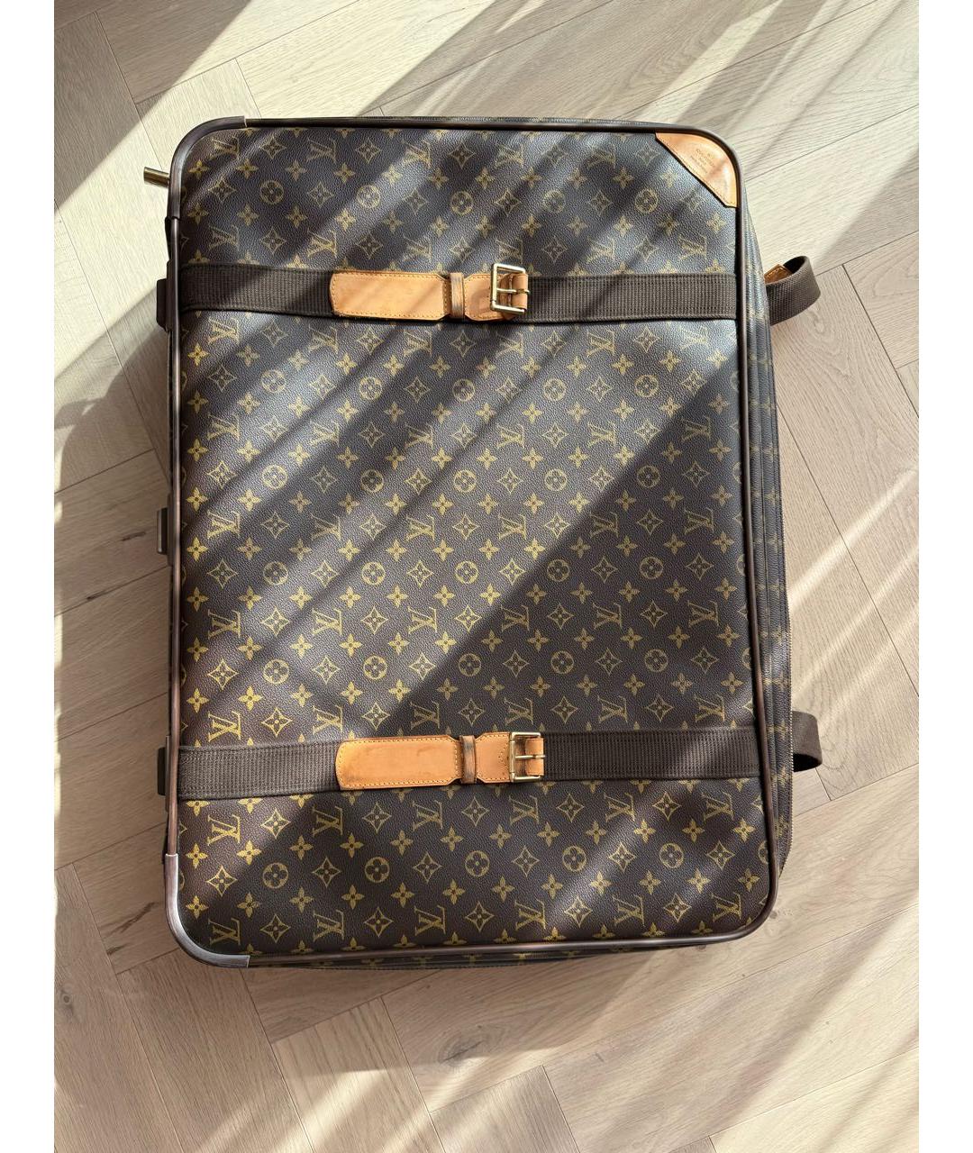 LOUIS VUITTON Коричневый кожаный чемодан, фото 7
