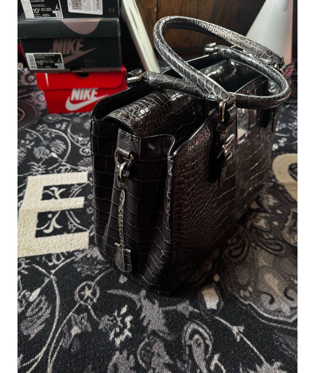 EMPORIO ARMANI Черная кожаная сумка с короткими ручками, фото 3