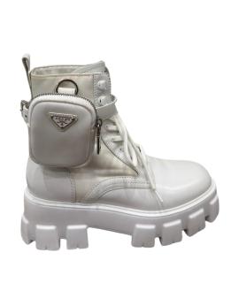 PRADA Ботинки
