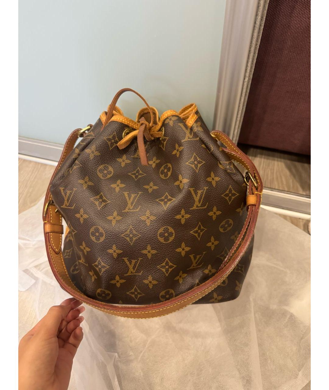 LOUIS VUITTON Коричневая сумка через плечо из канвы, фото 9