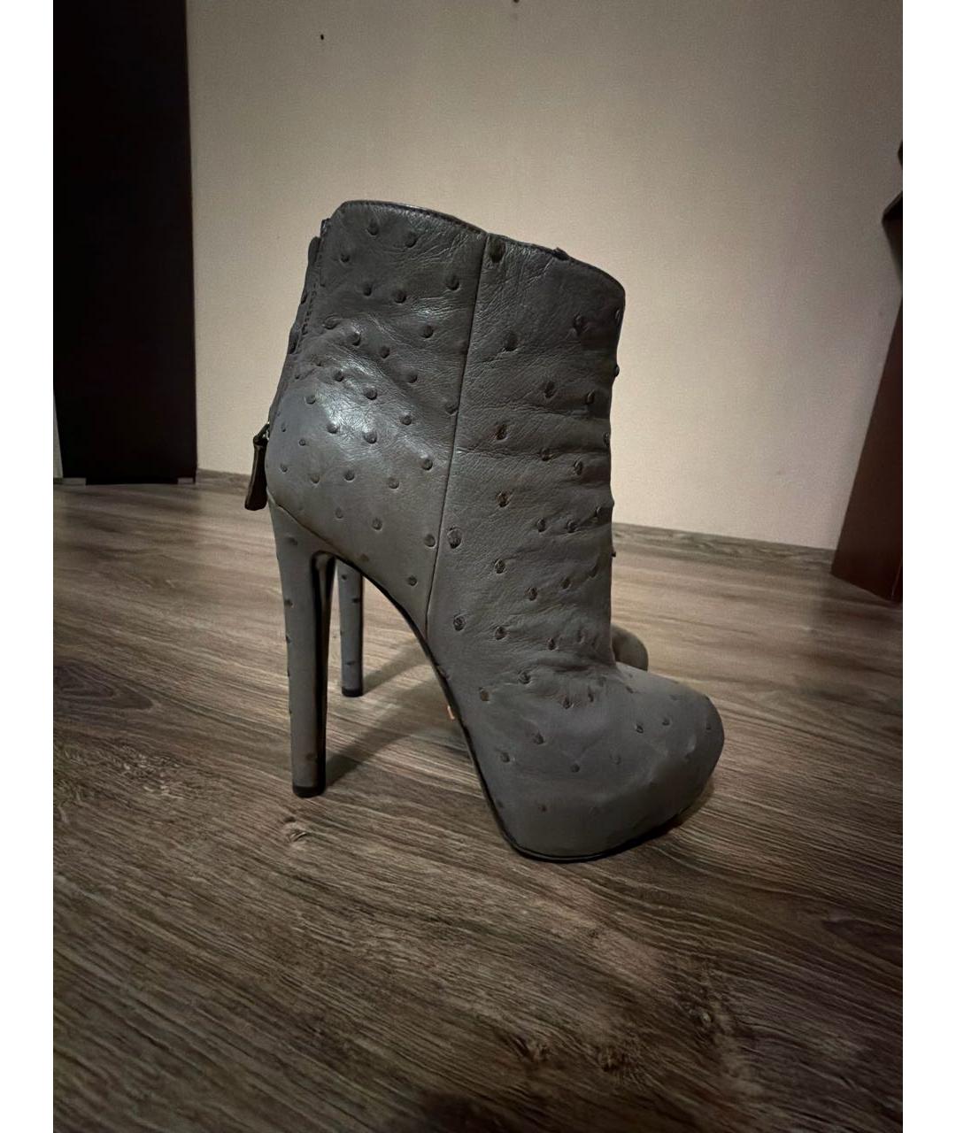 PRADA Серые ботильоны из кожи страуса, фото 5
