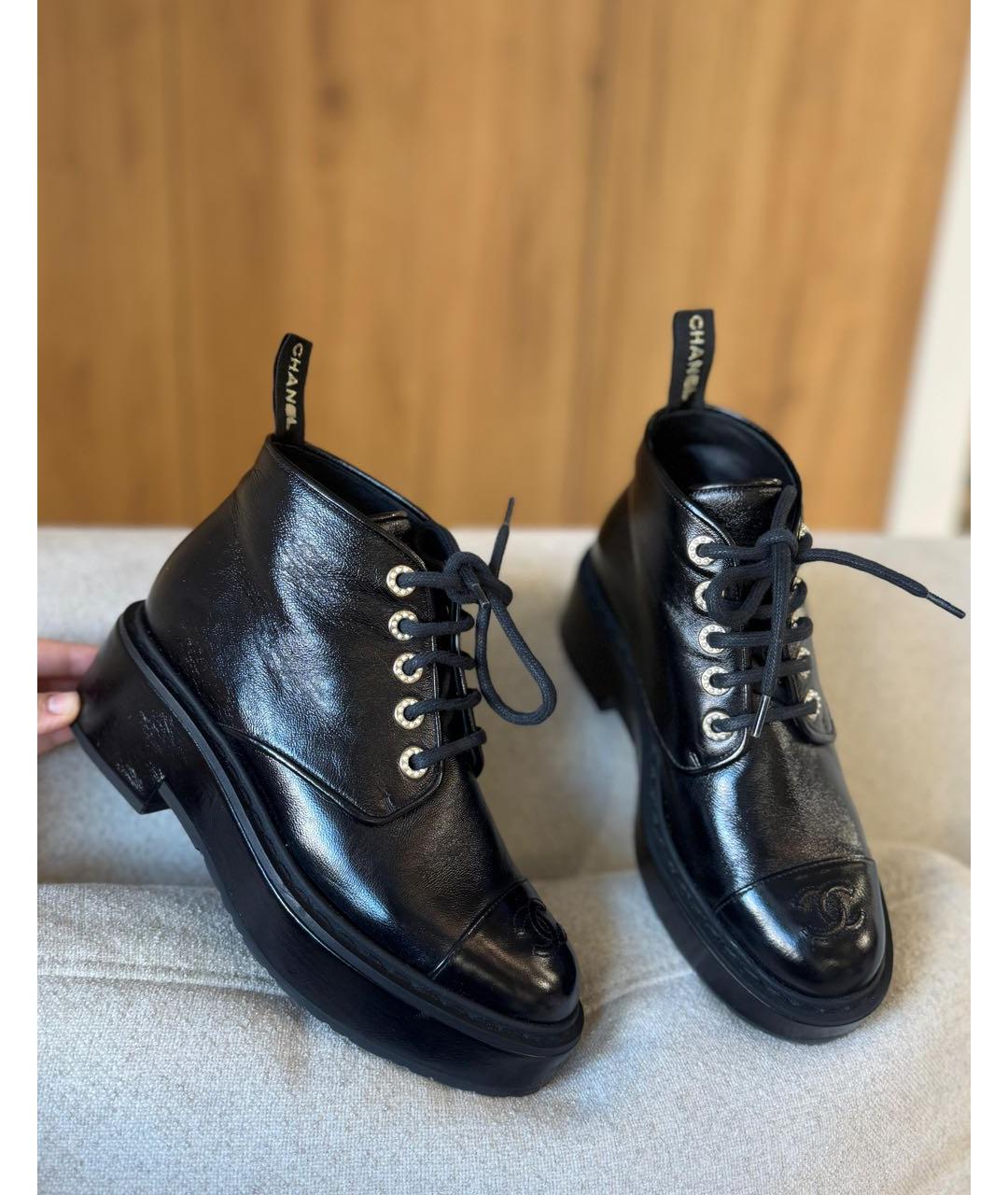 CHANEL Черные кожаные ботинки, фото 5