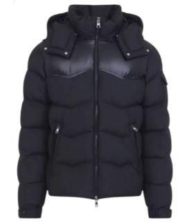 MONCLER Пуховик