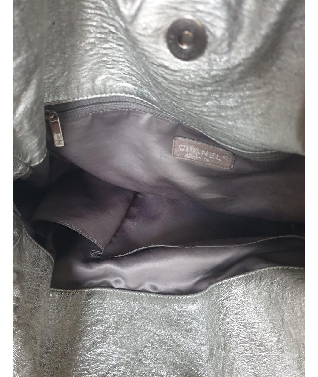 CHANEL PRE-OWNED Серебряная кожаная сумка тоут, фото 4