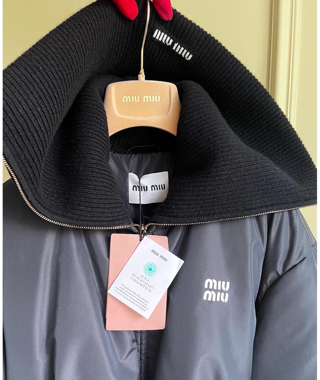 MIU MIU Черный пуховик, фото 2