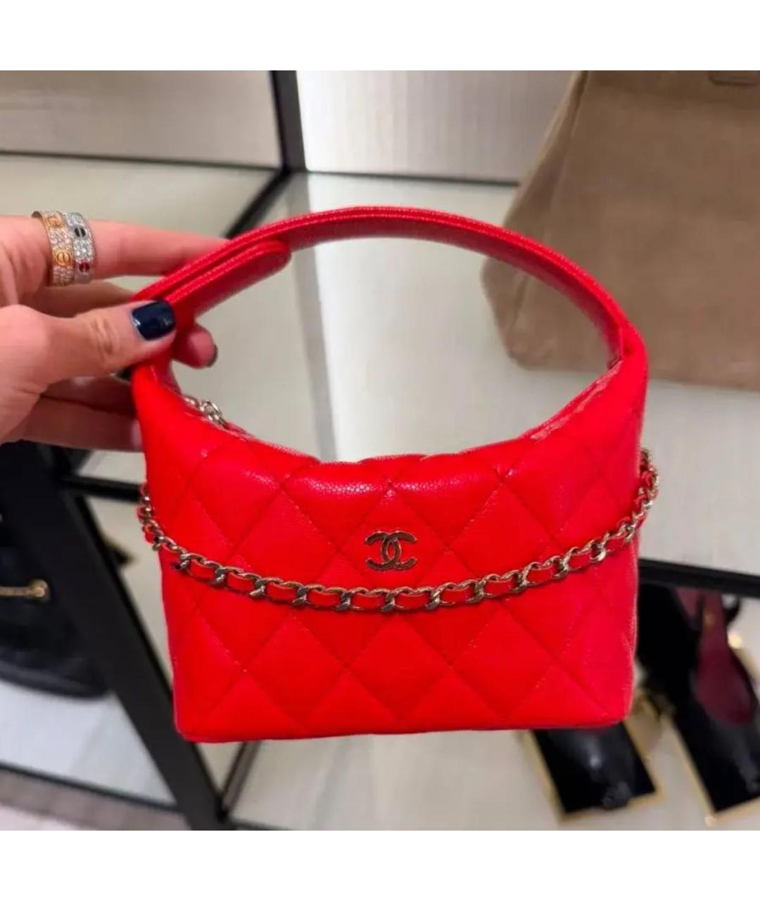 CHANEL Красная кожаная сумка с короткими ручками, фото 3