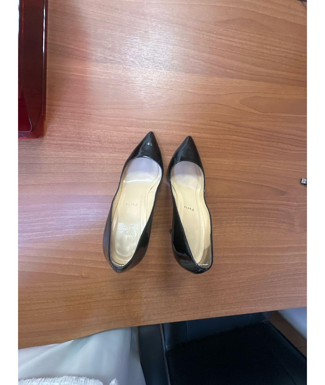 CHRISTIAN LOUBOUTIN Черные туфли из лакированной кожи, фото 3