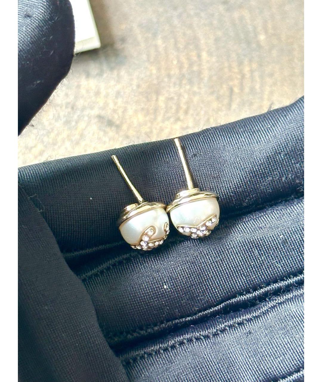 CHANEL Бежевые серьги, фото 6