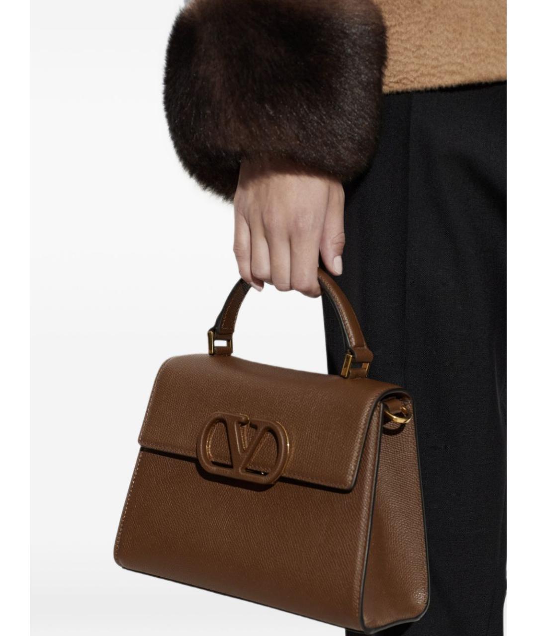 VALENTINO Коричневая кожаная сумка тоут, фото 2