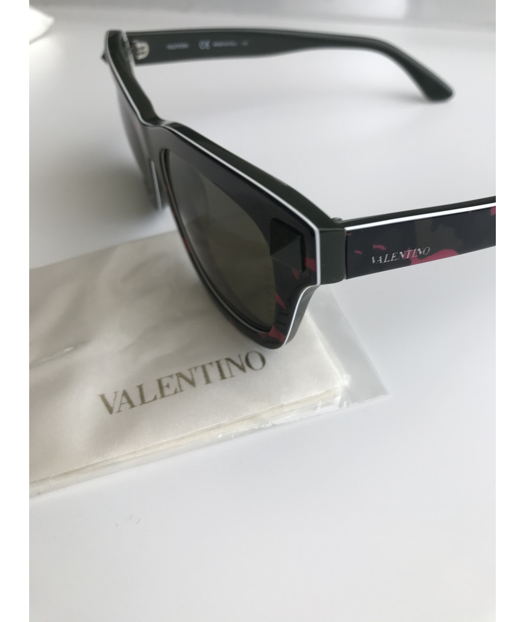 VALENTINO Мульти пластиковые солнцезащитные очки, фото 2