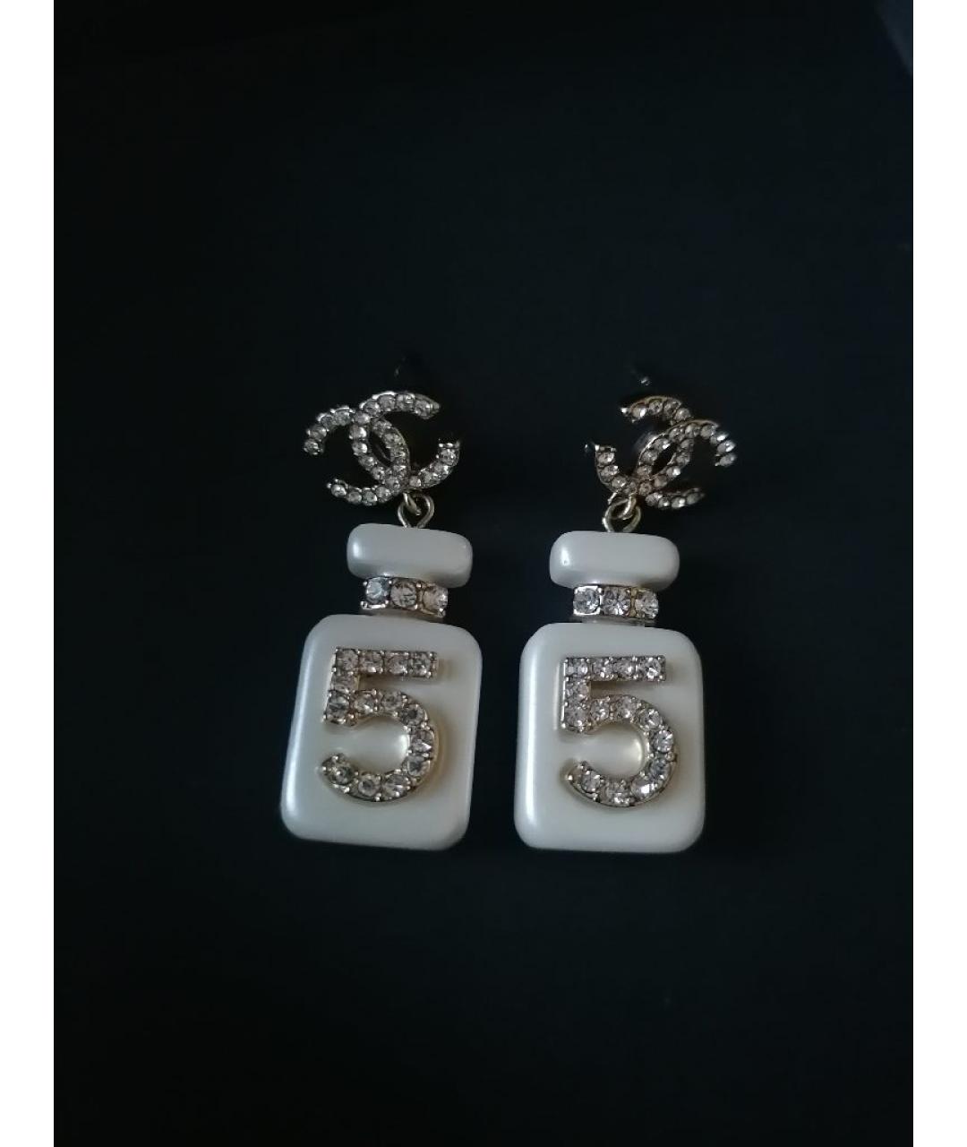CHANEL Белые серьги, фото 6