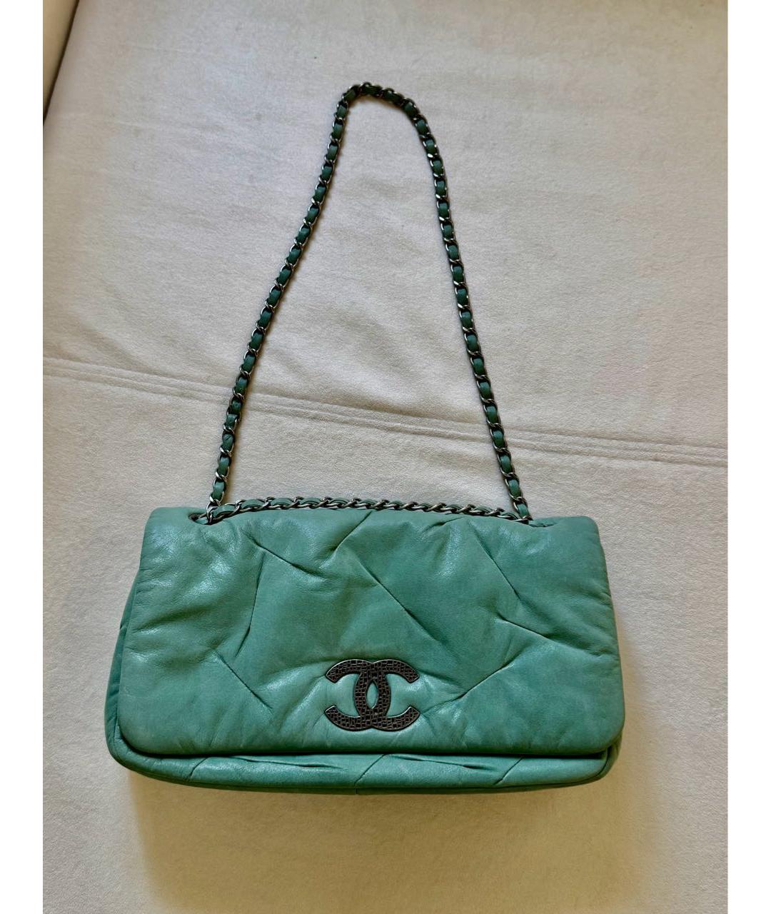 CHANEL Зеленая кожаная сумка с короткими ручками, фото 9
