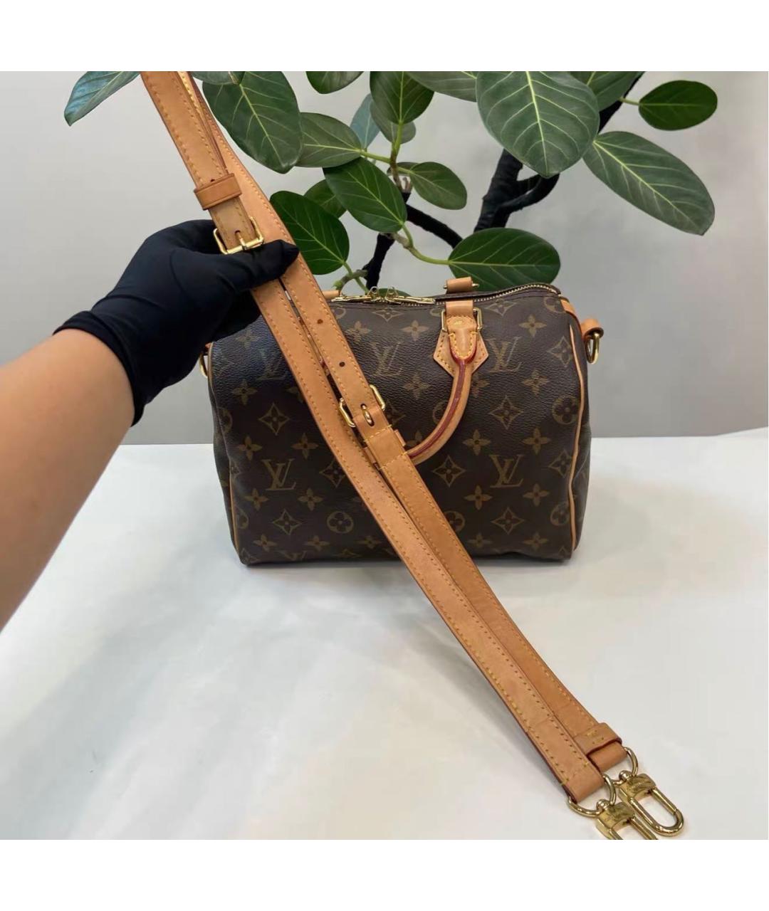 LOUIS VUITTON Коричневая кожаная сумка через плечо, фото 8