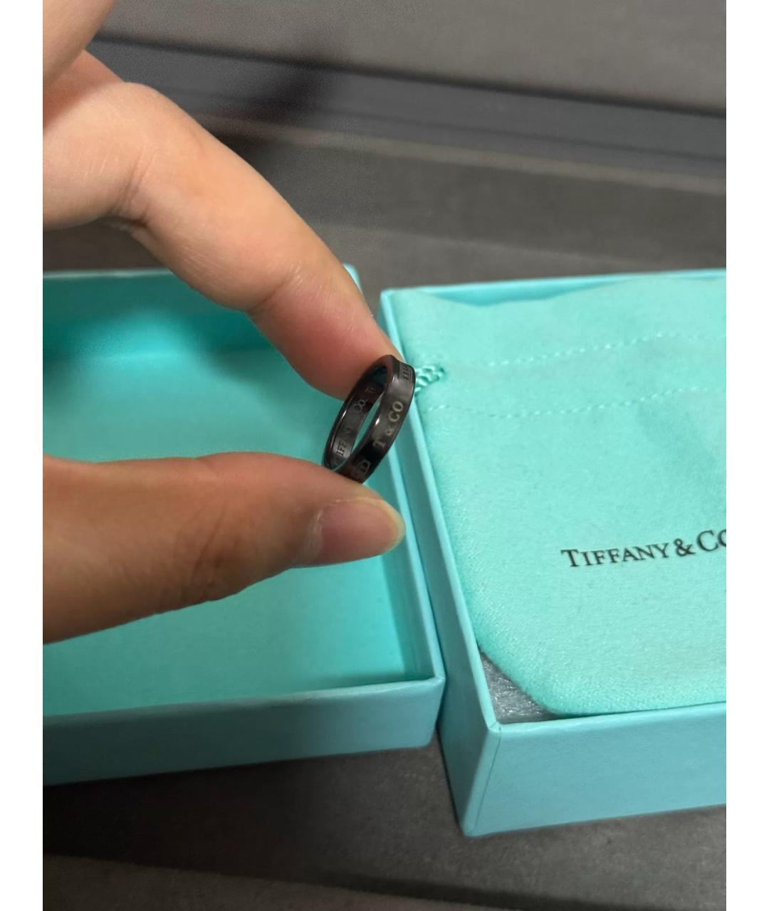 TIFFANY&CO Черное металлическое кольцо, фото 3