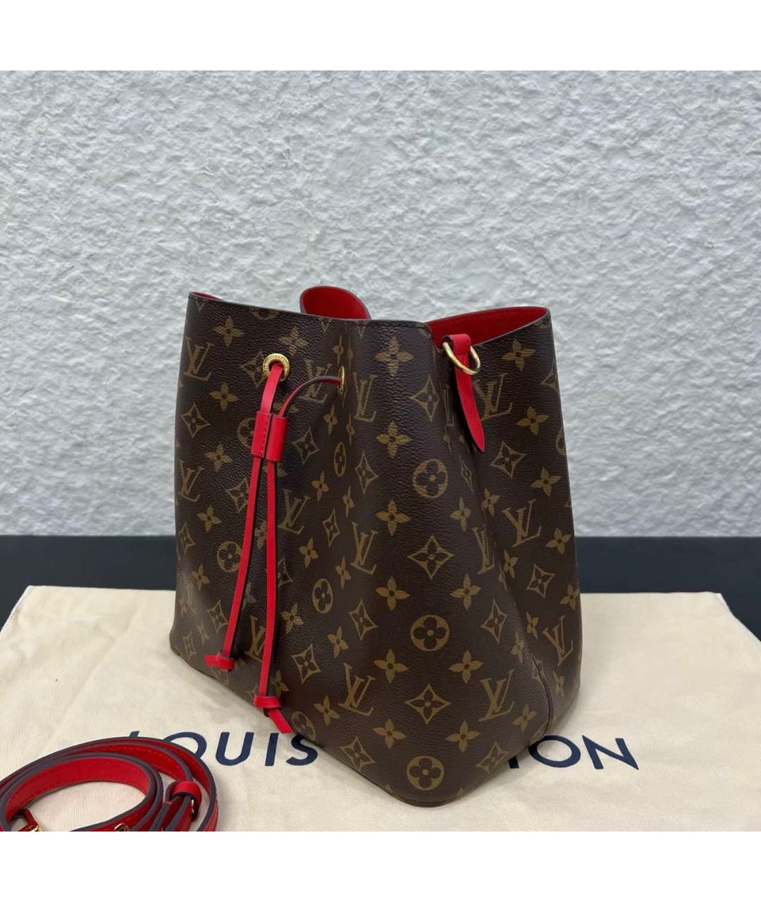 LOUIS VUITTON Красная сумка тоут из канвы, фото 4