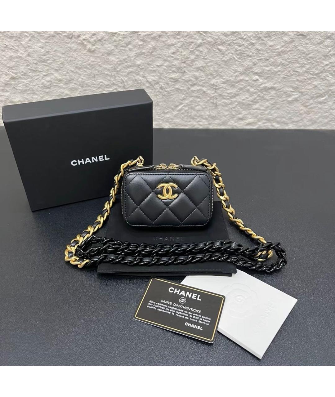CHANEL Черная кожаная сумка через плечо, фото 7