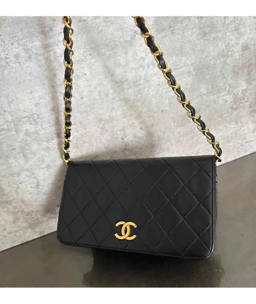 CHANEL Черная кожаная сумка через плечо, фото 2