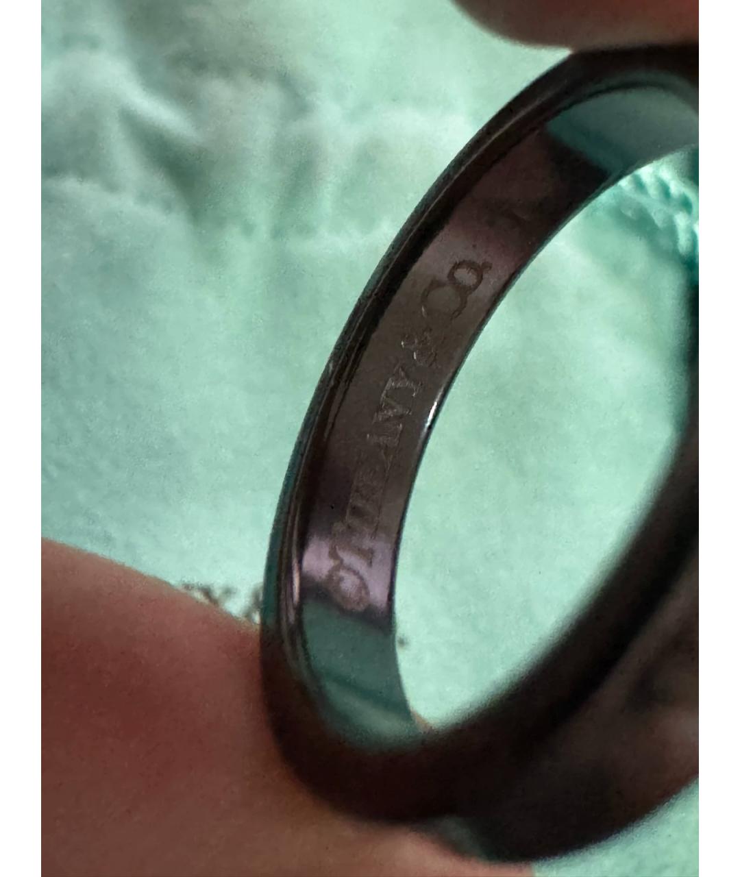 TIFFANY&CO Черное металлическое кольцо, фото 6