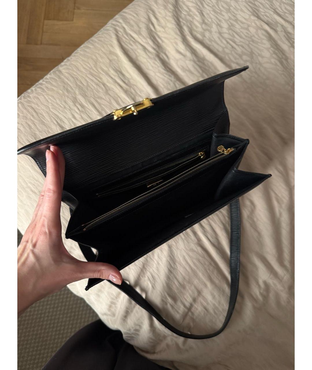 FENDI Черная кожаная сумка через плечо, фото 4