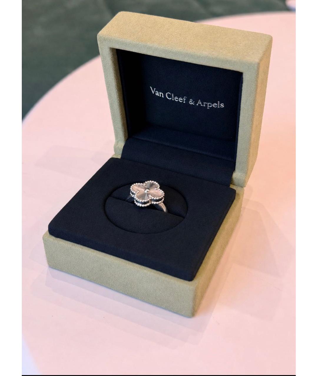 VAN CLEEF & ARPELS Серебряное кольцо из белого золота, фото 2