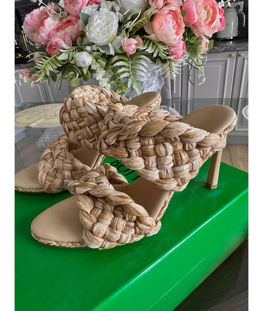 BOTTEGA VENETA Бежевые босоножки, фото 6