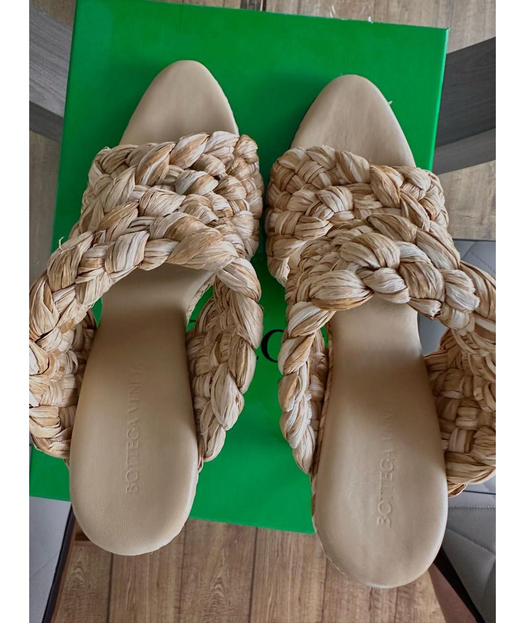 BOTTEGA VENETA Бежевые босоножки, фото 3