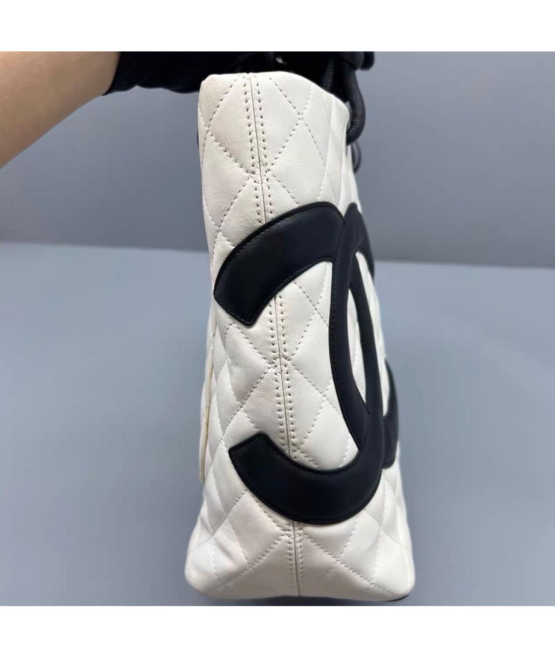CHANEL Белая кожаная сумка тоут, фото 4