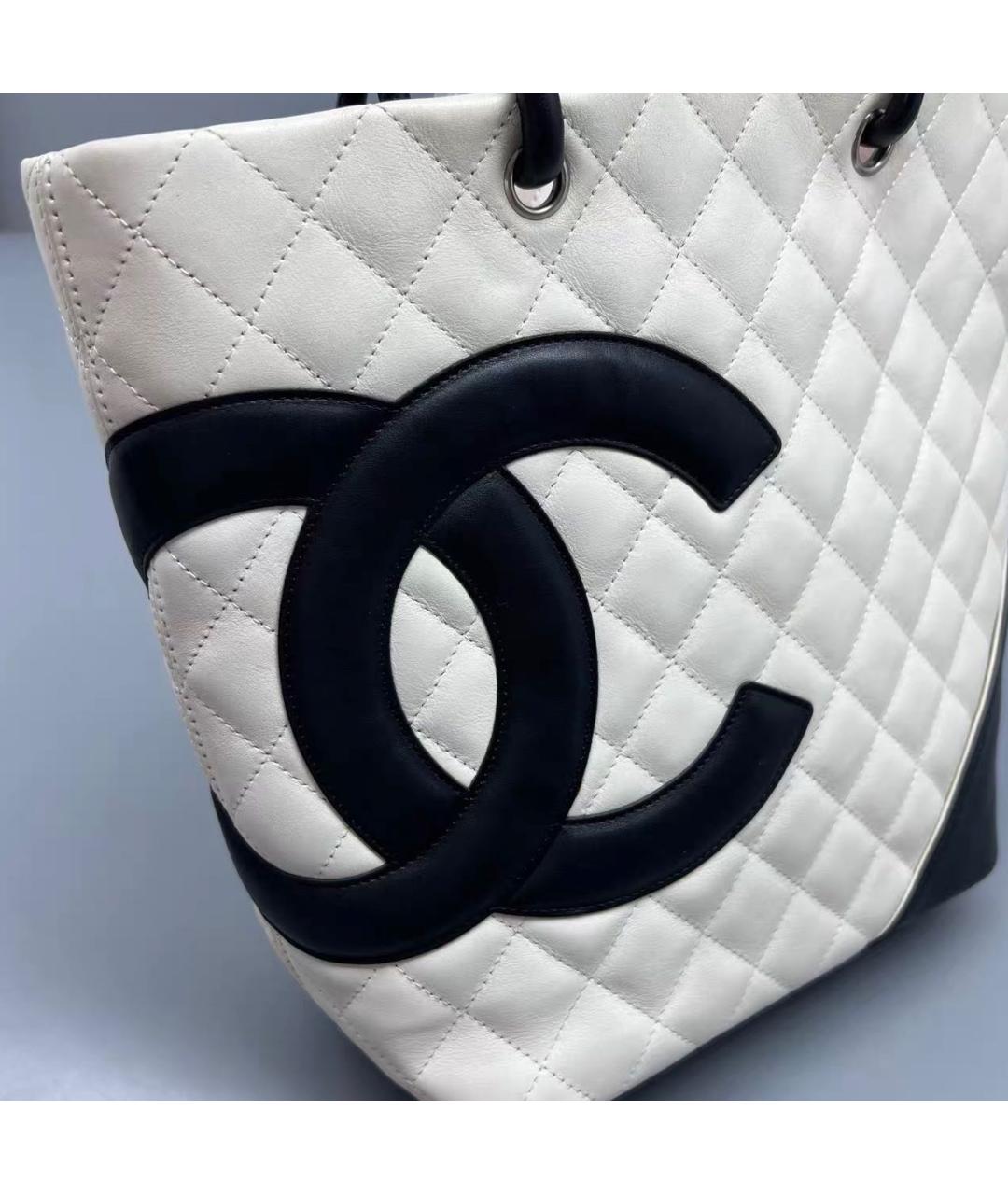 CHANEL Белая кожаная сумка тоут, фото 6