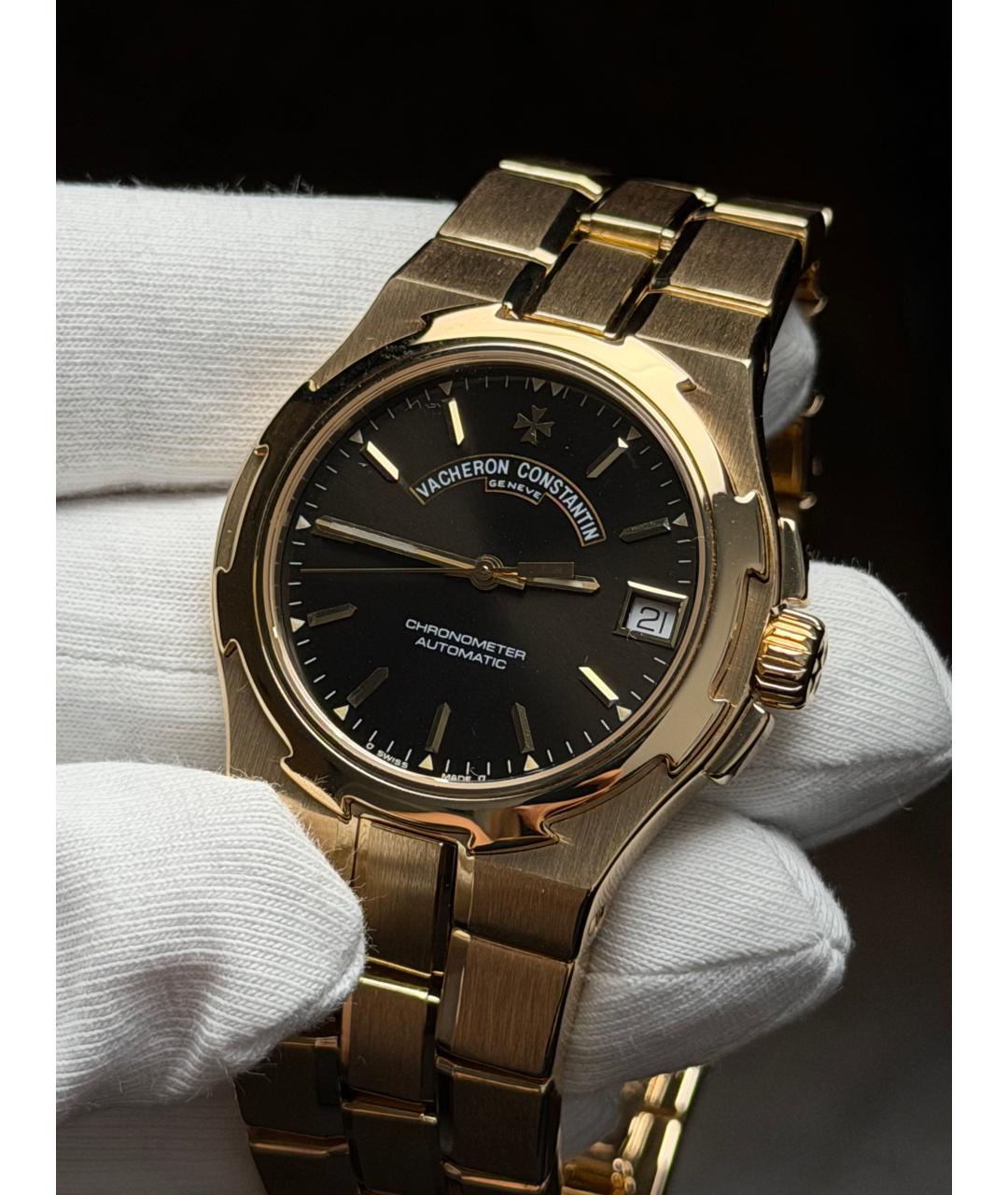 VACHERON CONSTANTIN Черные часы из желтого золота, фото 3