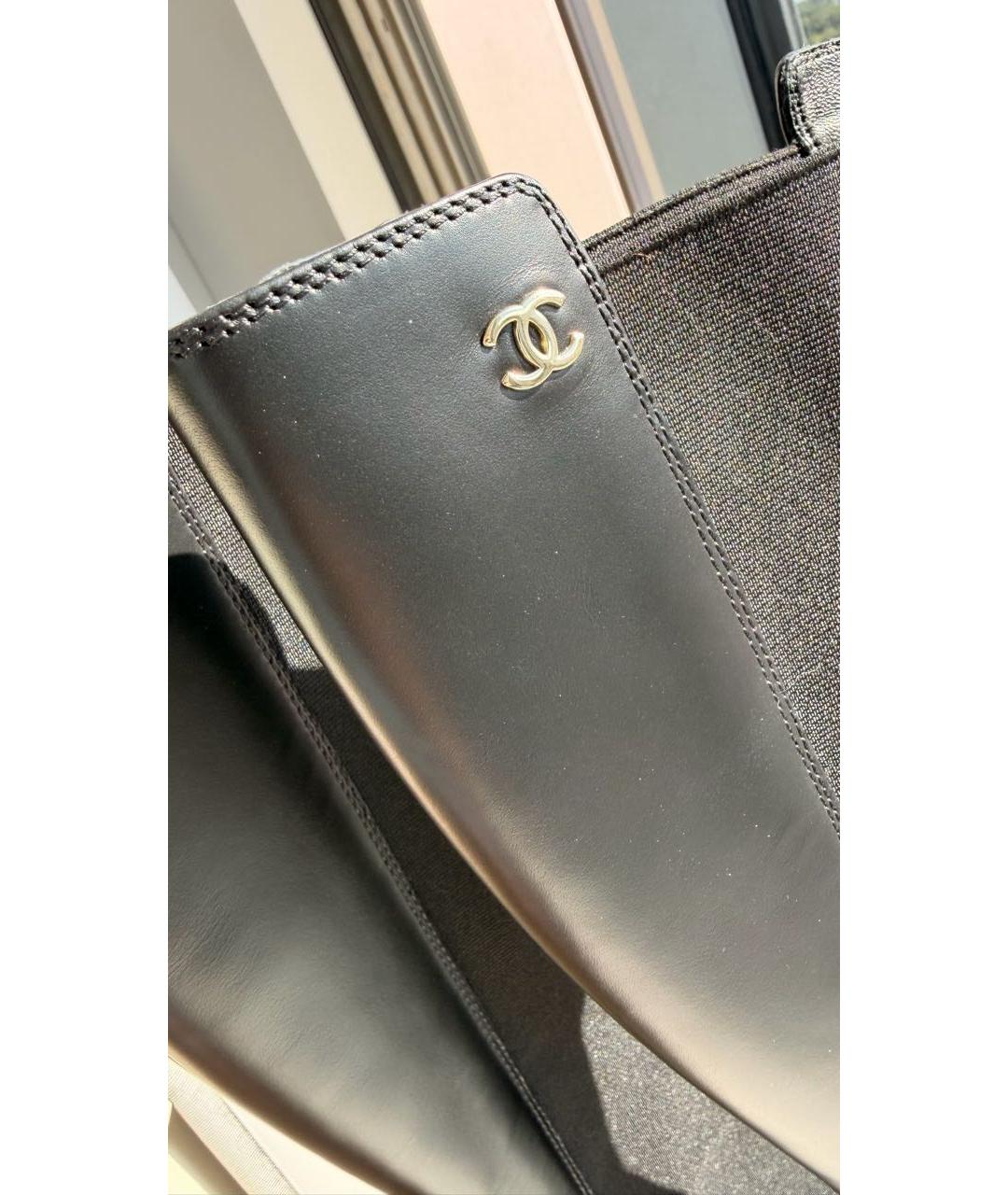 CHANEL Черные кожаные сапоги, фото 5
