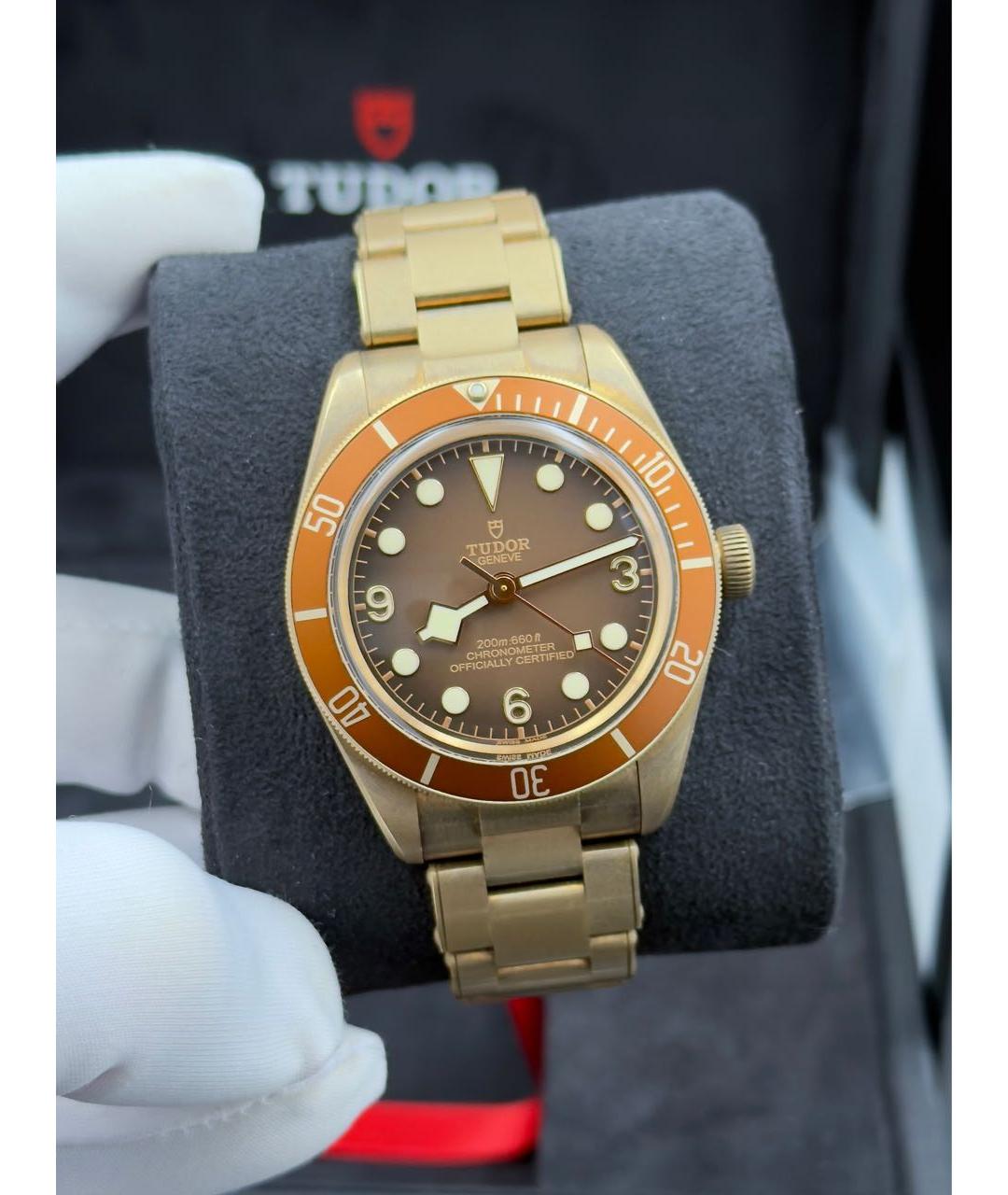 TUDOR Золотые часы, фото 9