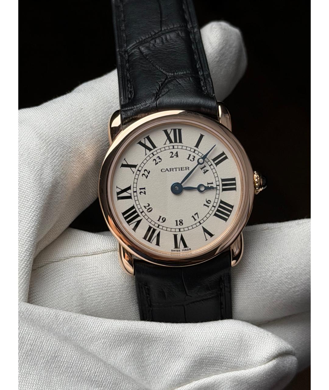 CARTIER Бежевые часы из розового золота, фото 2