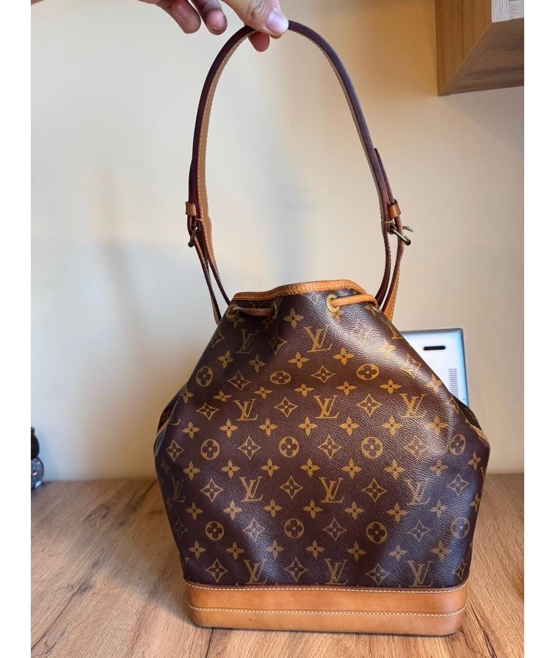 LOUIS VUITTON Коричневая сумка с короткими ручками из лакированной кожи, фото 9