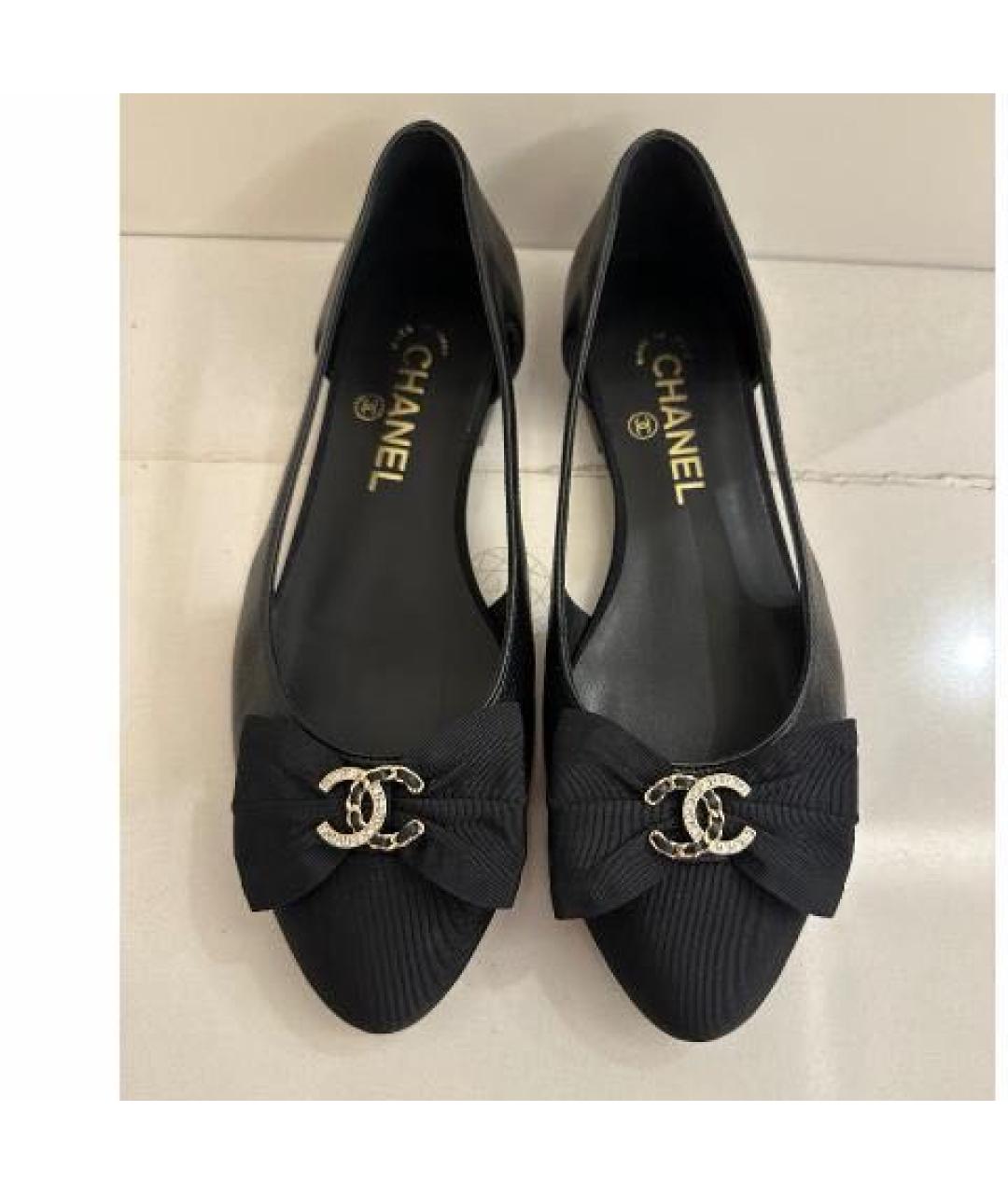 CHANEL Черные кожаные балетки, фото 2