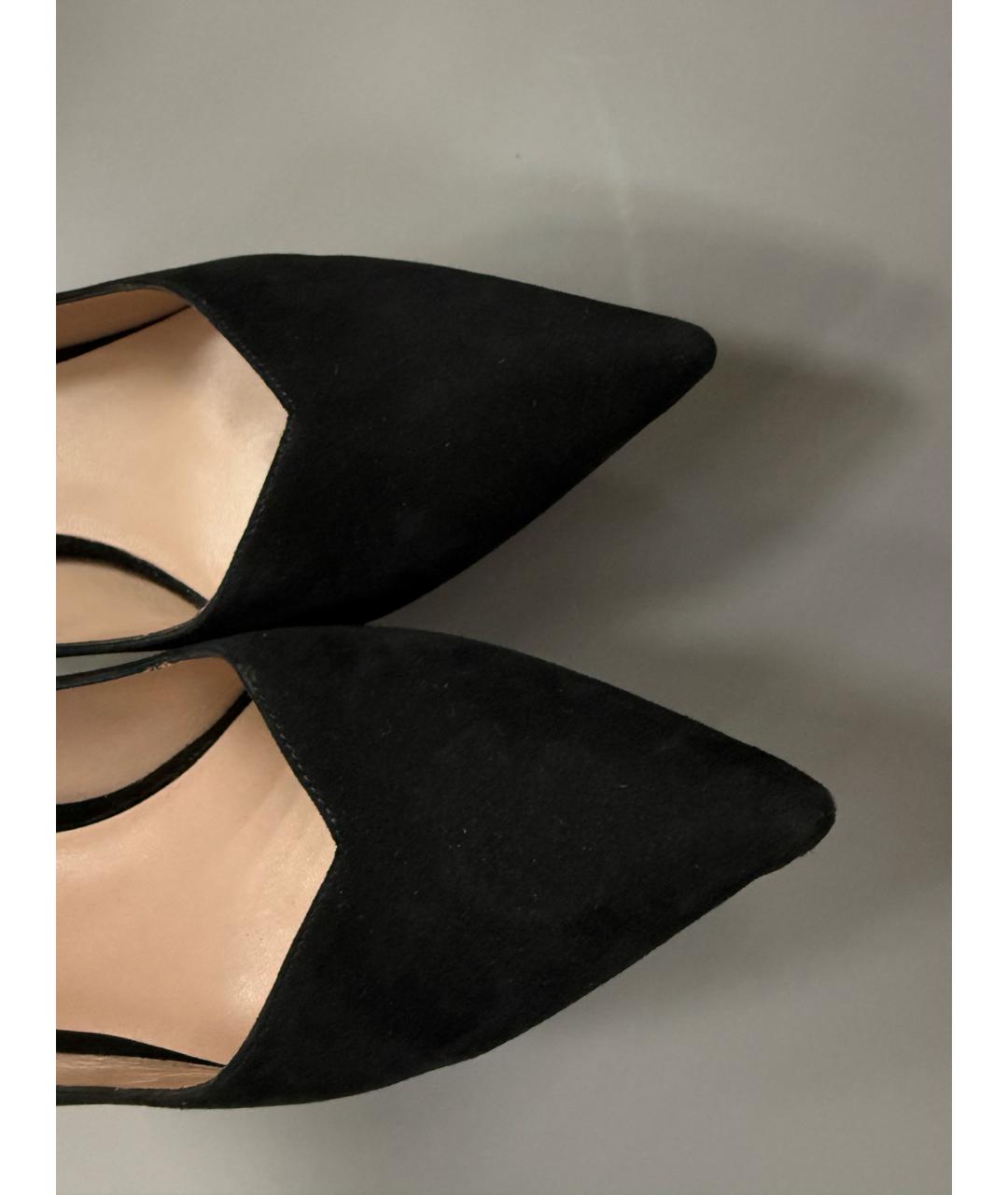 STUART WEITZMAN Замшевые туфли, фото 4
