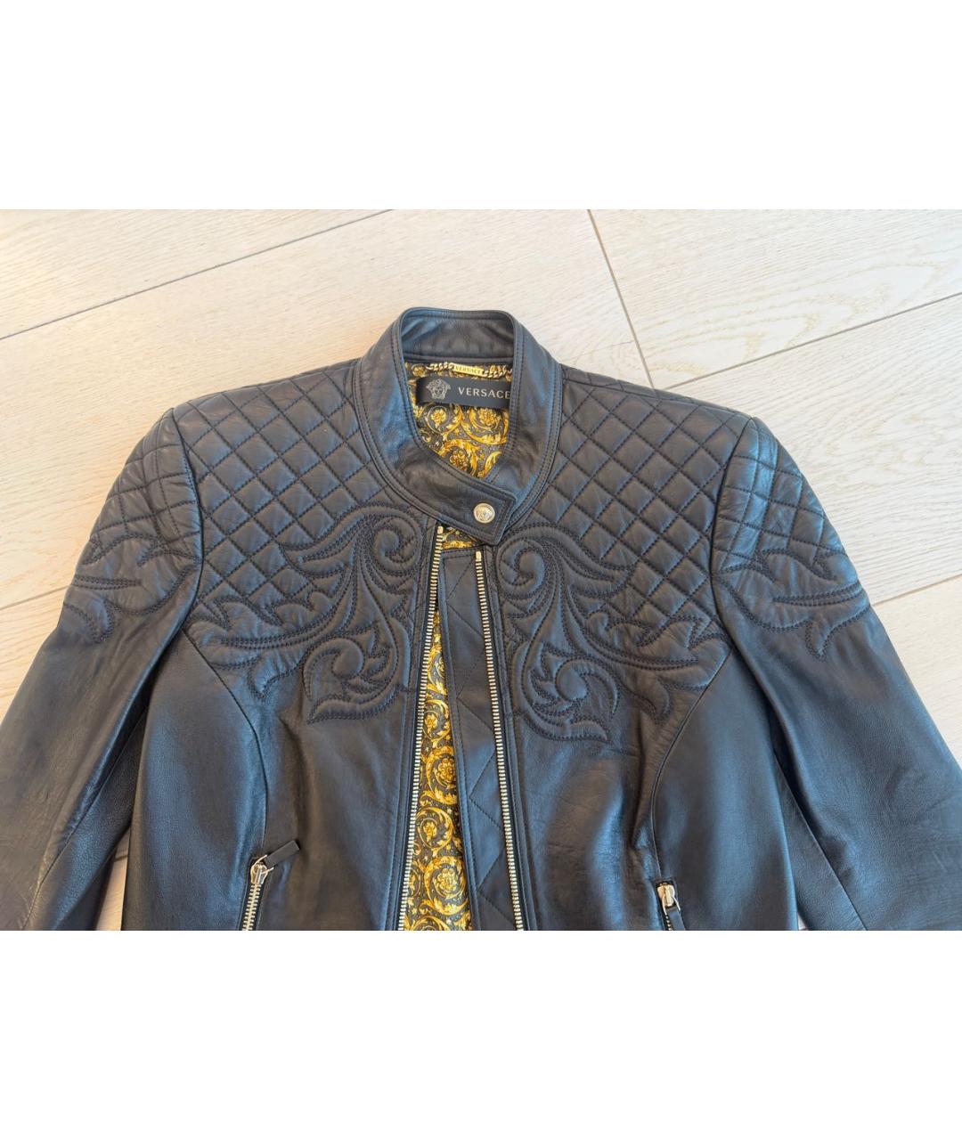 VERSACE Черная кожаная куртка, фото 3