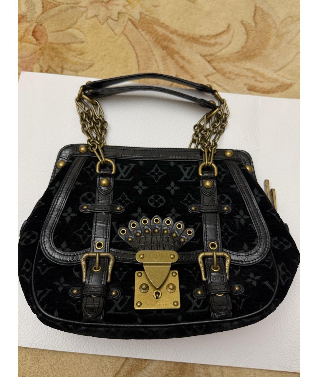 LOUIS VUITTON Черная замшевая сумка с короткими ручками, фото 5