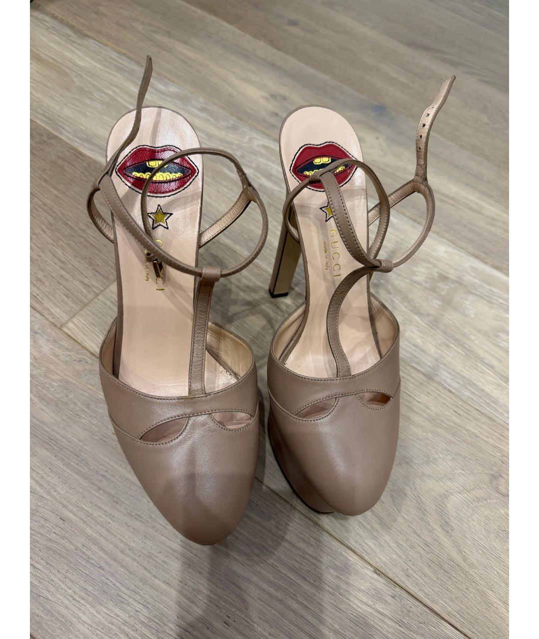GUCCI Бежевые кожаные босоножки, фото 3