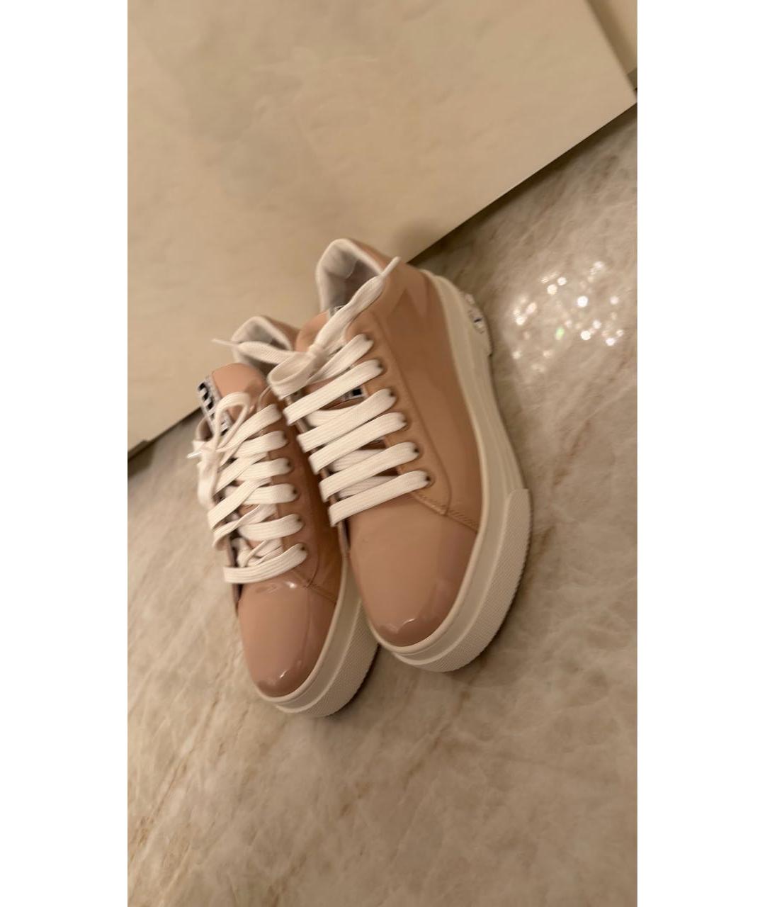 MIU MIU Розовые кеды из лакированной кожи, фото 2