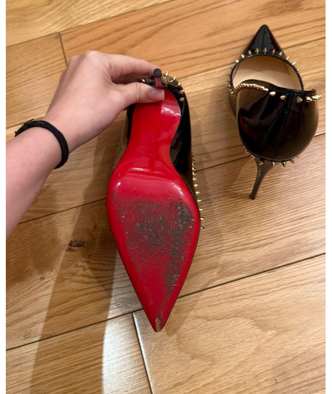 CHRISTIAN LOUBOUTIN Черные туфли из лакированной кожи, фото 6