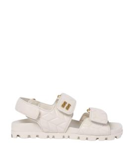 MIU MIU Сандалии